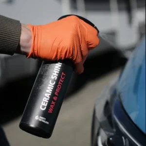 CeramicShine_Hand_Squirt_1x1